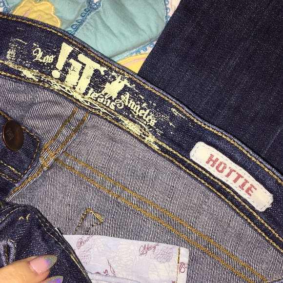 It jeans - Picture 2 of 3